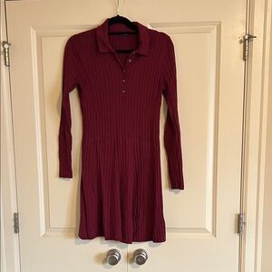 GAP Burgundy Long Sleeve Knit Dress